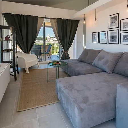 Apartamento Franko & Ana *