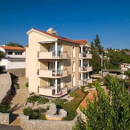 Apartment Franko & Ana Krk Town