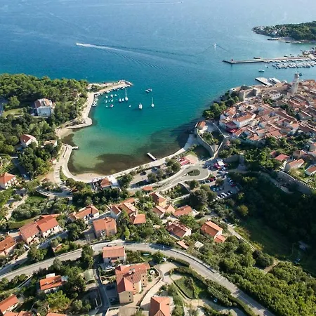Franko & Ana Krk Town