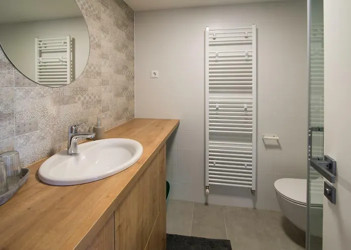 Franko & Ana Krk Town