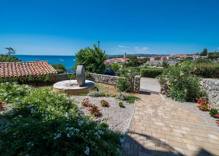 Franko & Ana Krk Town